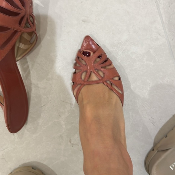 GUCCI RUNWAY SLIDE 7B - Picture 3 of 8